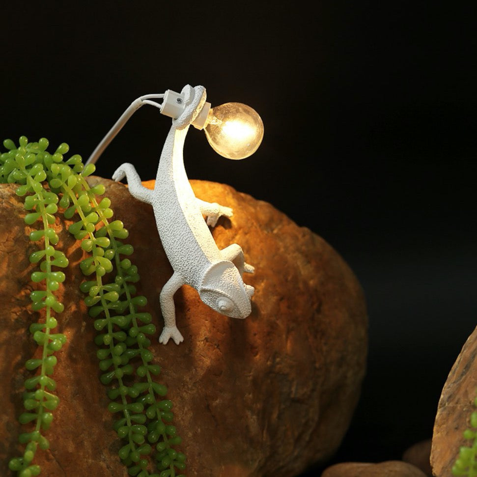 Little Lizard Lamp