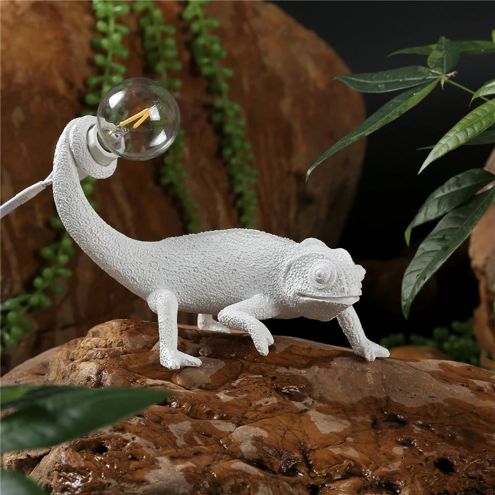 Little Lizard Lamp