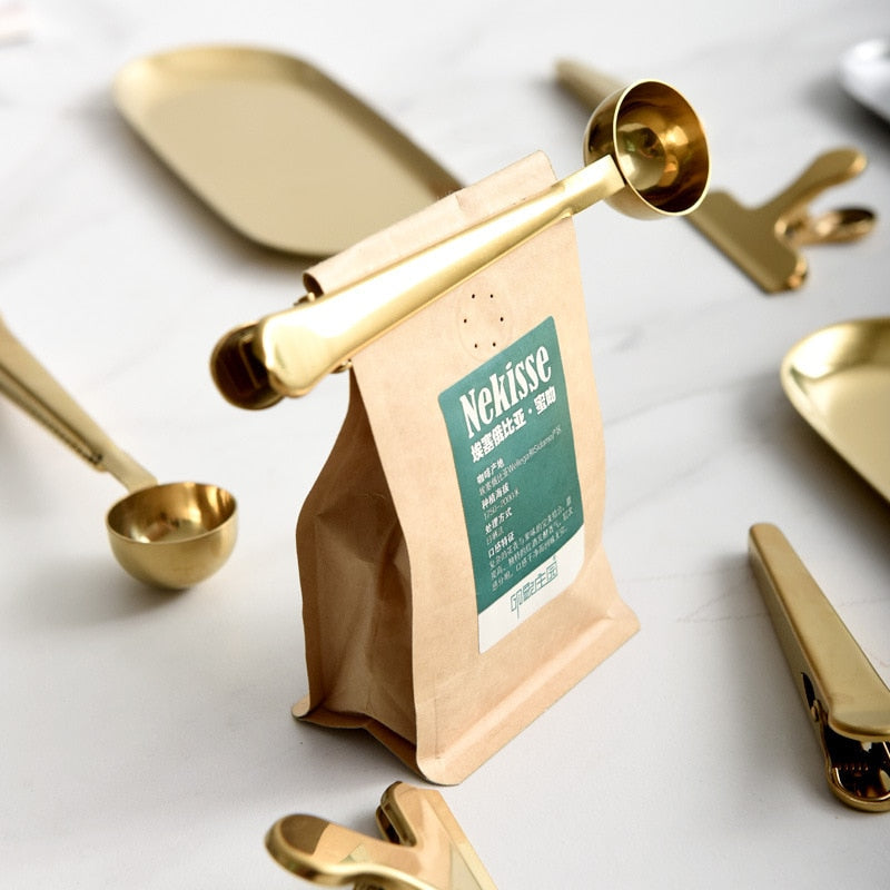 Sleek Coffee Scoop & Bag Clip