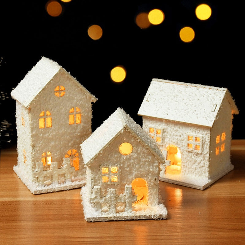 Cabañas de nieve iluminadas