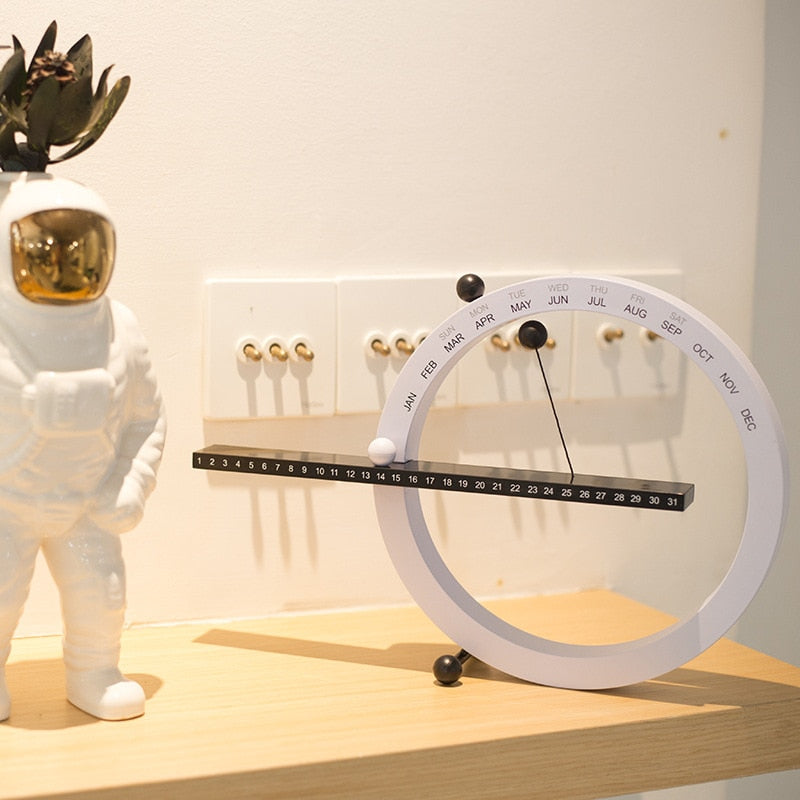 Magnetic Ball Perpetual Calendar