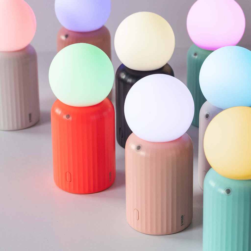 Mini Wireless 8 Colour Changing Lamp