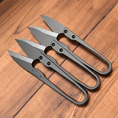 U-Shaped Minimalist Scissors