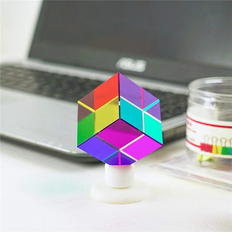 Optical Rainbow Cube