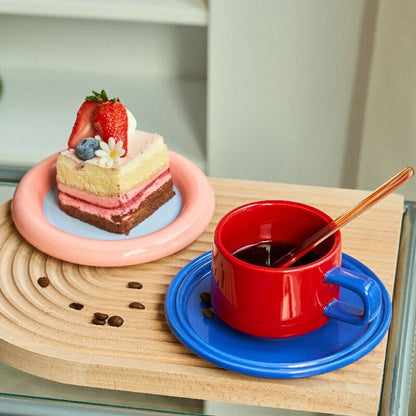 Modern Cup and Saucer Sets