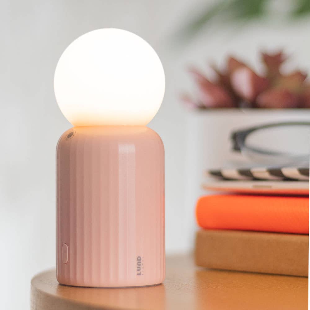 Mini Wireless 8 Colour Changing Lamp