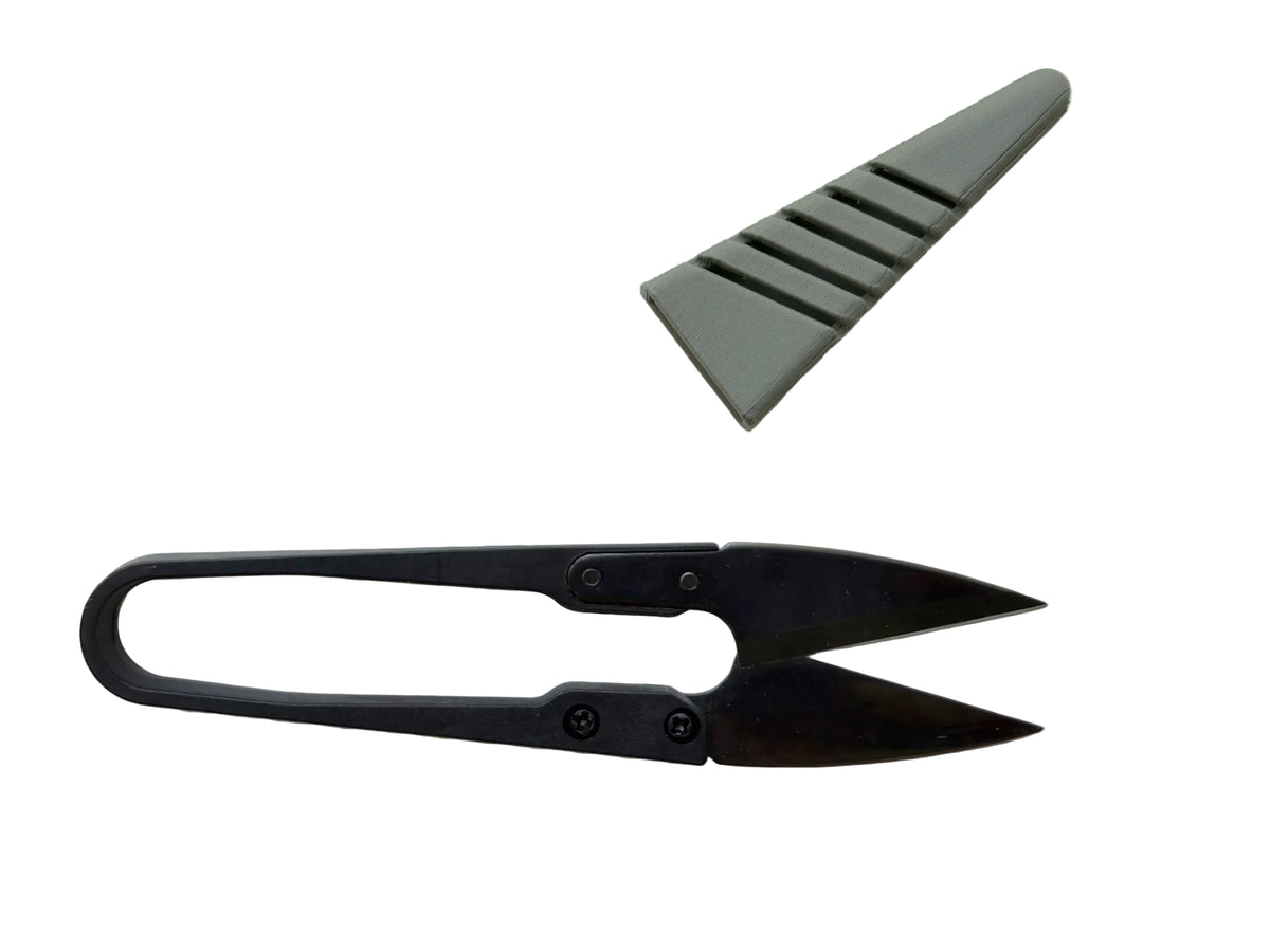 U-Shaped Minimalist Scissors