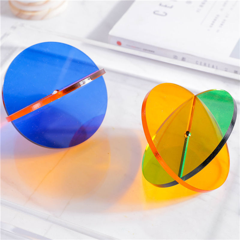 Posavasos o juguete de escritorio acrílico geométrico moderno